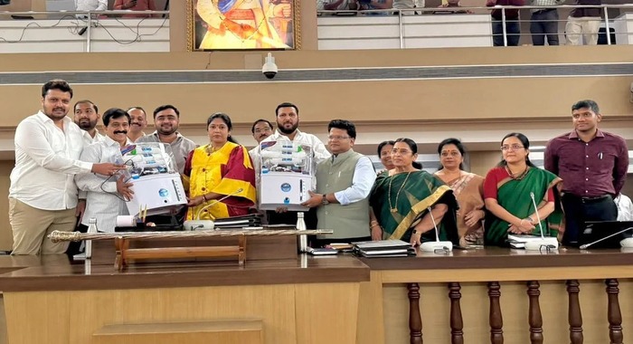 ……म्हणून नगरसेवक अमोल बालवडकर यांनी महापौर, आयुक्तांना दिला वॉटर प्युरिफायर