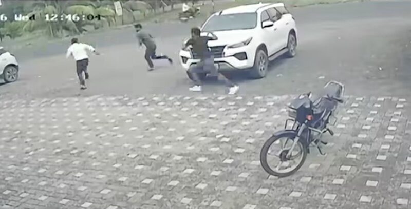 ब्रेकिंग! पुण्यात कोलवडी येथे उद्योजकावर प्राणघातक हल्ला; धारदार शस्त्राने वार 